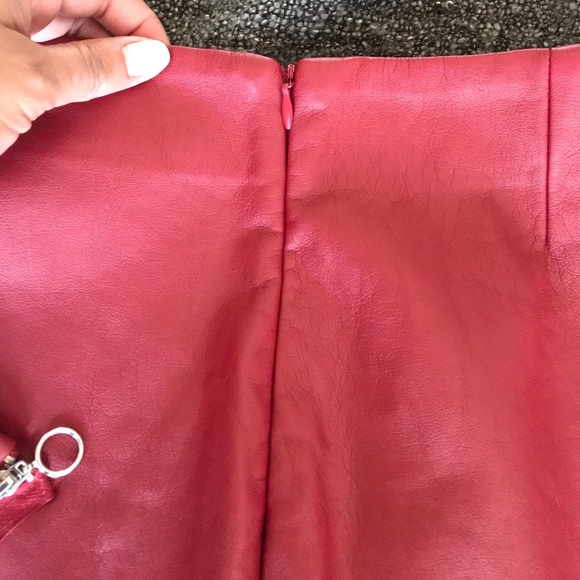 SOLD! Zara Trafaluc Leather Mini Skirt in Dark Red - Picture 6 of 7